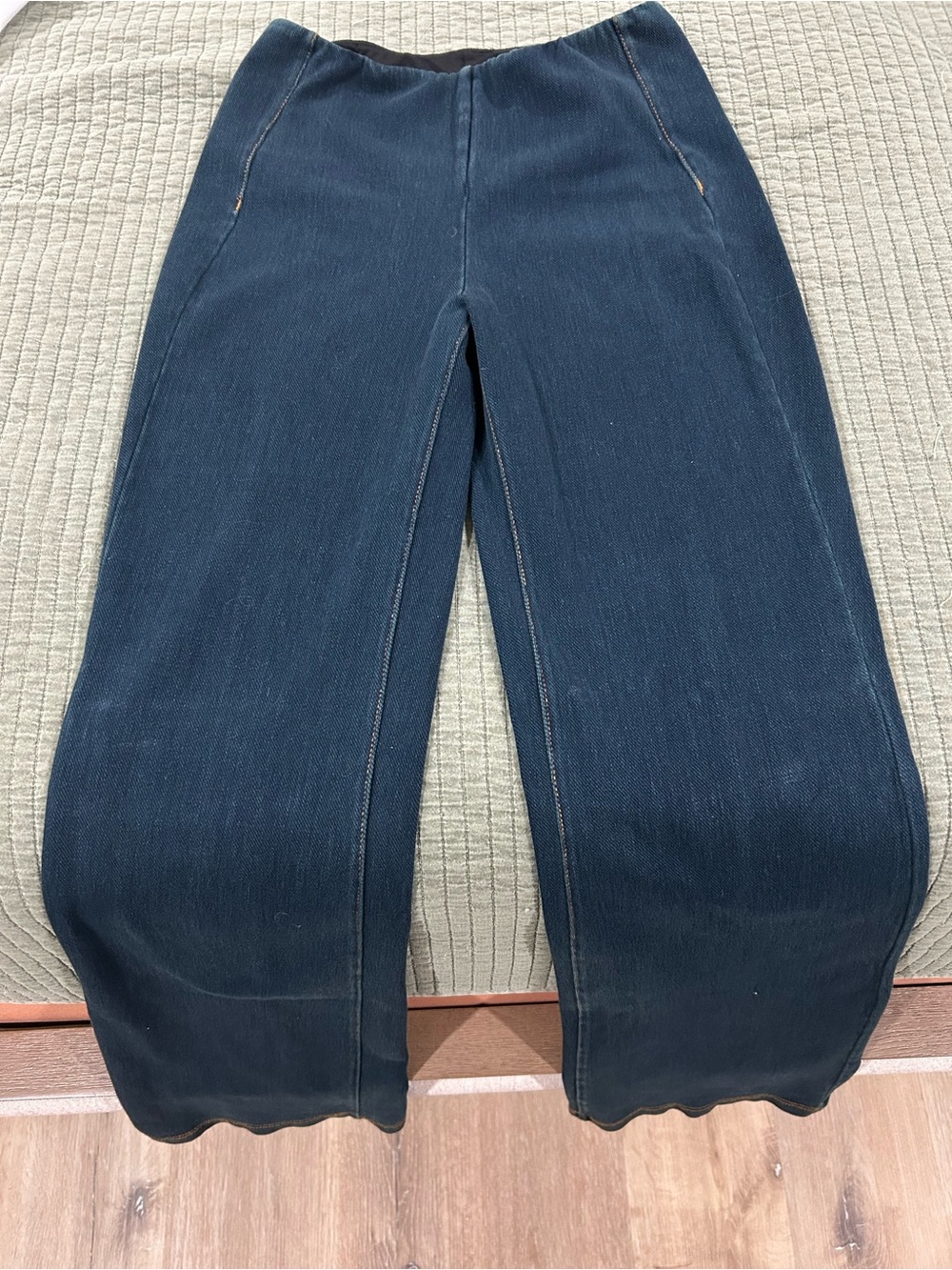Women’s Wide-Leg Jeans - Dark Blue